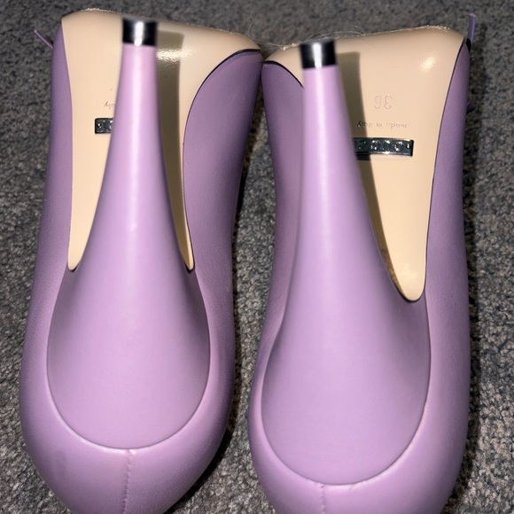 Gucci Lavender Heeled Shoes for Women - Picture 10 of 16